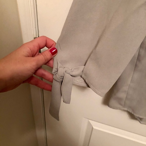 Grey blouse - Picture 3 of 3